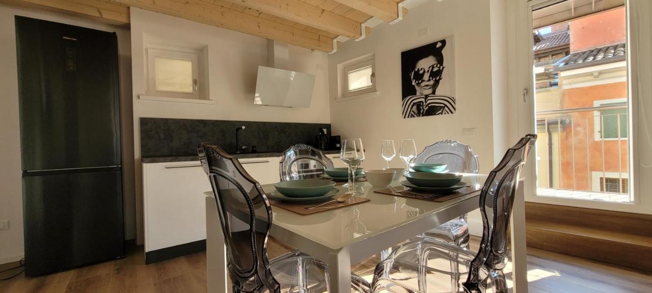 Sarpi21 Suites อูดิเน ภายนอก รูปภาพ