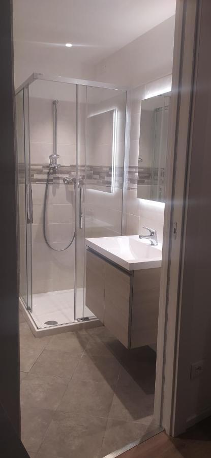 Sarpi21 Suites อูดิเน ภายนอก รูปภาพ